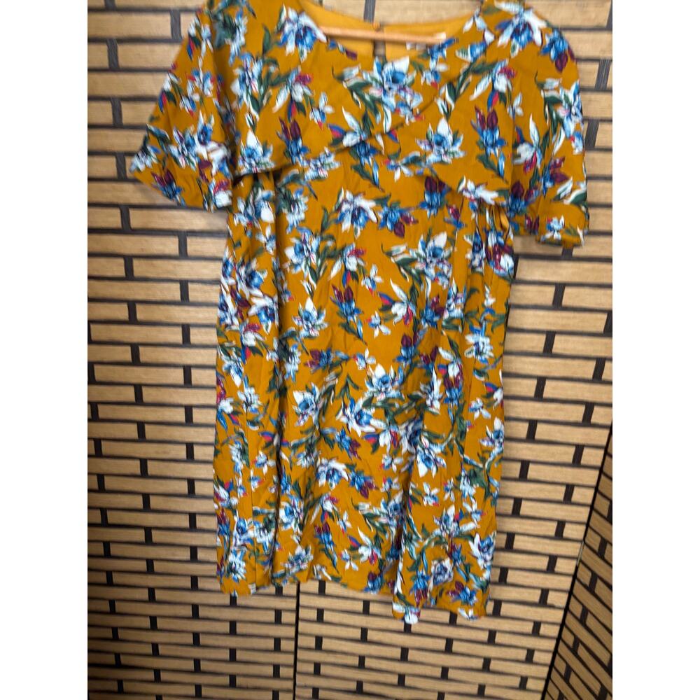 Entro Gold Floral Dress Size Medium - Picture 5 of 9